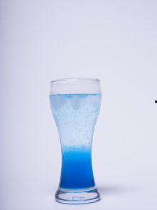 汽泡水图片,气泡与口感的双重盛宴